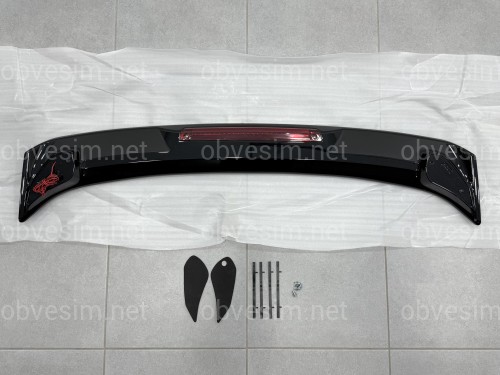 Спойлер багажника Toyota Corolla седан 2003-2006 ABS пластик, колір чорний глянець