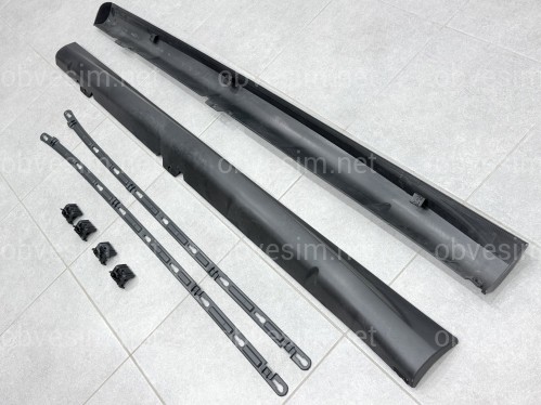 Накладки на пороги R20 для Volkswagen Golf 6 2008-2013