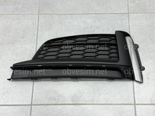 Решітка бампера ЛІВА S-Line Black 8W6807681FT94 для Audi A5 B9 2016-2019