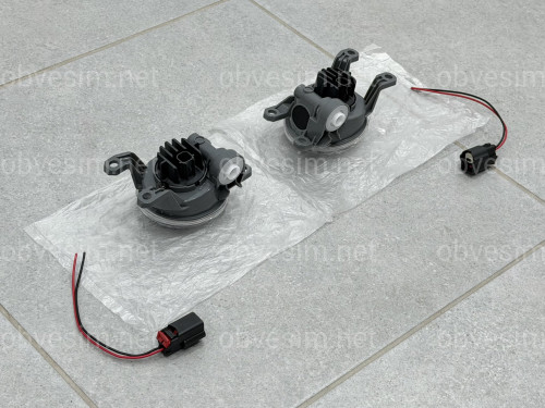Протитуманні фари для Toyota Lexus 8122012240 / 8121012240