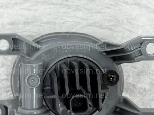 Права протитуманна фара для Toyota Lexus 8121012240