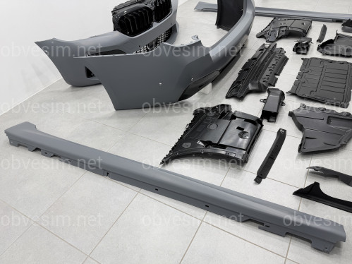 Комплект обвісу M5 F90 LCI BMW 5 series G30 2020+ (передній / задній бампер, пороги, насадки на труби, жалюзі, ніздрі)