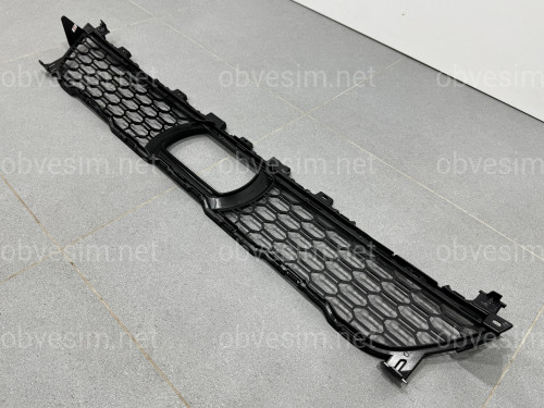 Решітка нижня під дистроник M-paket 51118069888 для BMW X7 G07 2019-2022