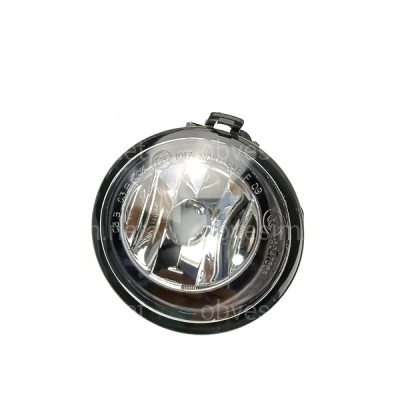 Протитуманна фара права 63177238788 для BMW X1 X2 X3 X4 X5 X6 F48 F39 F25 F26 F15 F16