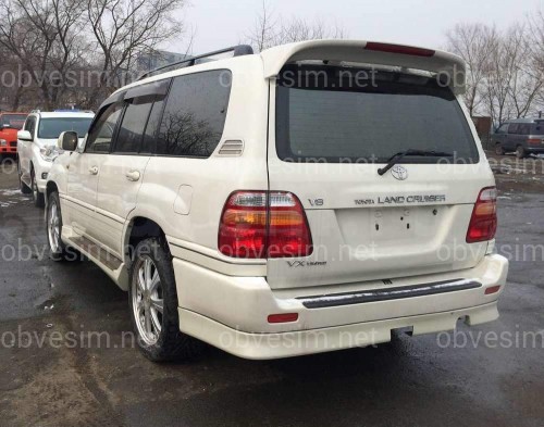 Спойлер козирок Toyota Land Cruiser 100 / Lexus LX 470 1998-2007 ABS пластик колір чорний, модель Maxi