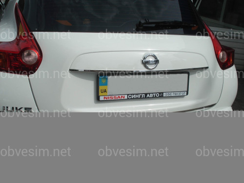 Хром планка над номером Nissan Juke 2011 (нержавіюча сталь)