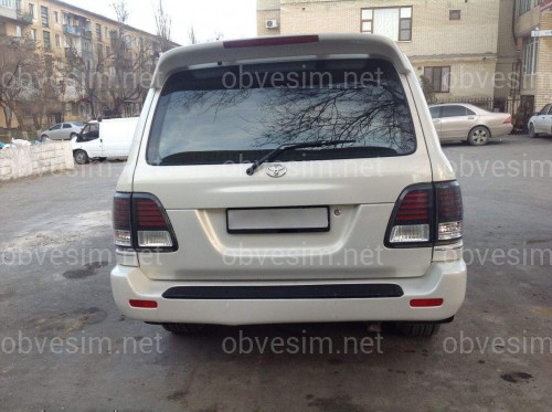 Спойлер козирок Toyota Land Cruiser 100 / Lexus LX 470 1998-2007 ABS пластик колір чорний, модель Maxi